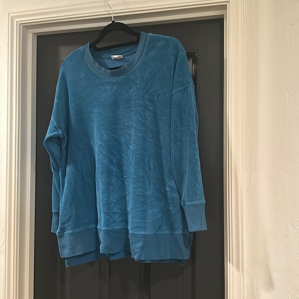 Lularoe Hannah Sweatshirt